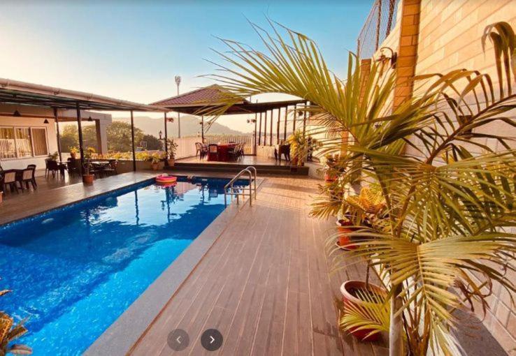 7Bhk Villa With Wonderful View And Good Food ロナバラ エクステリア 写真