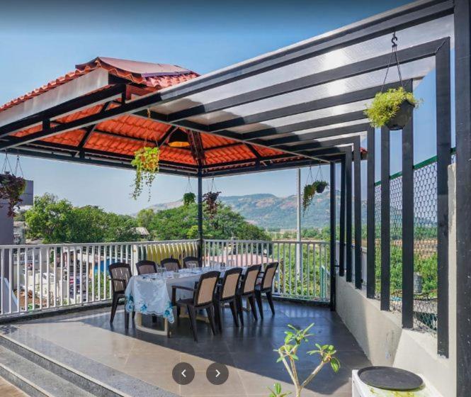 7Bhk Villa With Wonderful View And Good Food ロナバラ エクステリア 写真